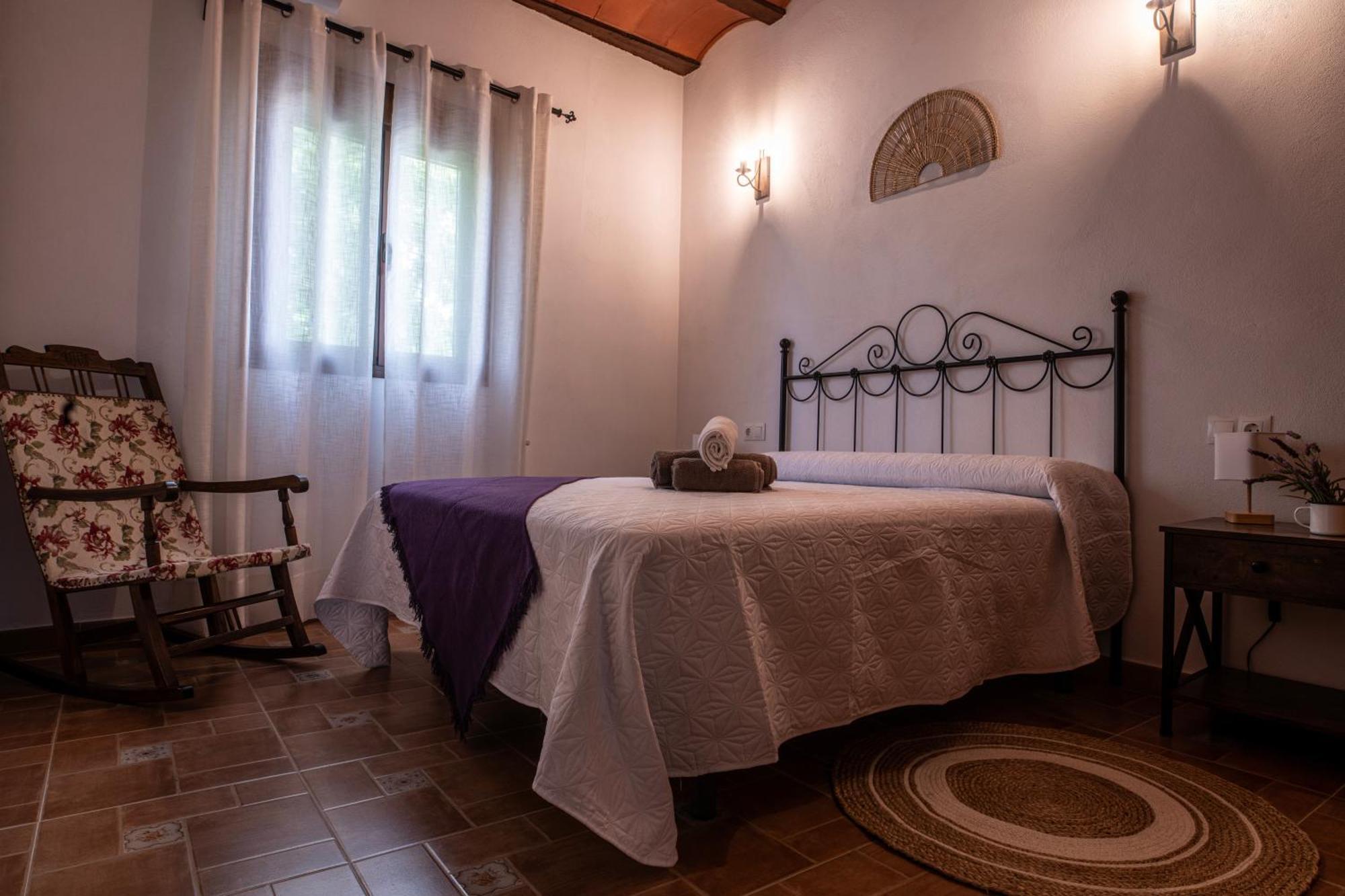 Alojamiento Turistico Loma Alta Cambil Exterior photo